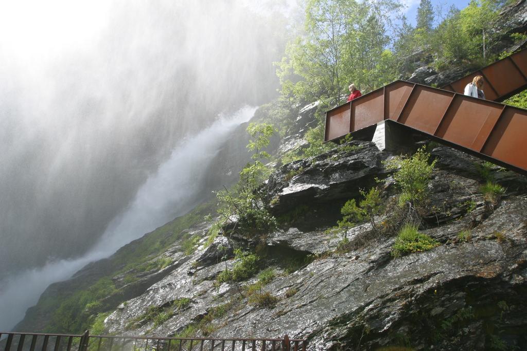 Sauda Fjord Camping Saudasjøen Buitenkant foto